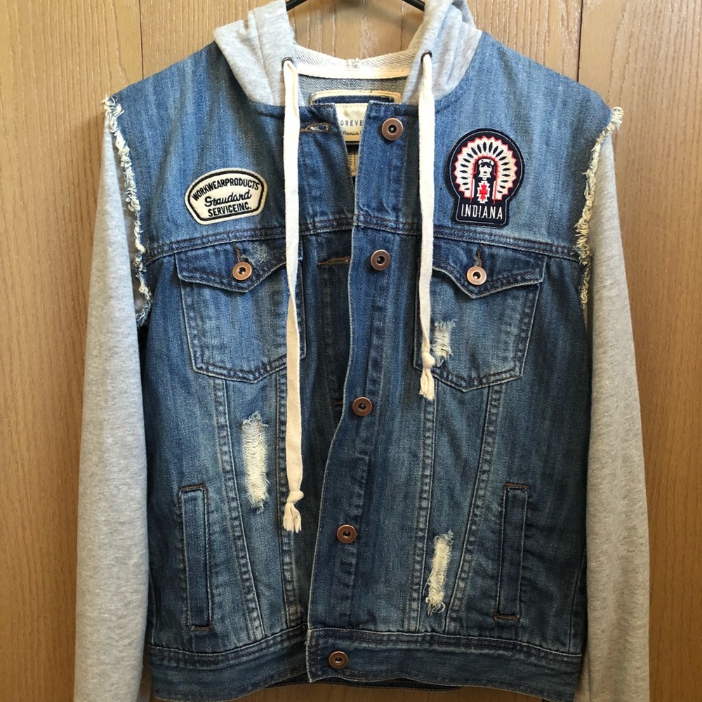 Forever 21 pieced denim jacket w/ patches  - Small
